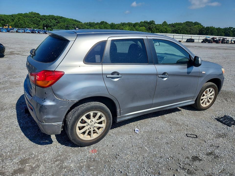 2011 Mitsubishi Outlander Sport es