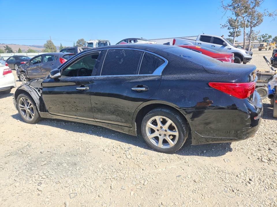 2015 Infiniti Q50 Base