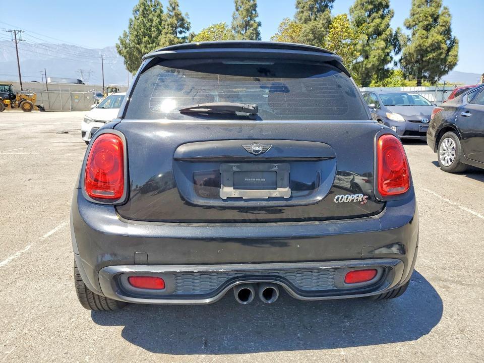 2015 Mini Cooper s