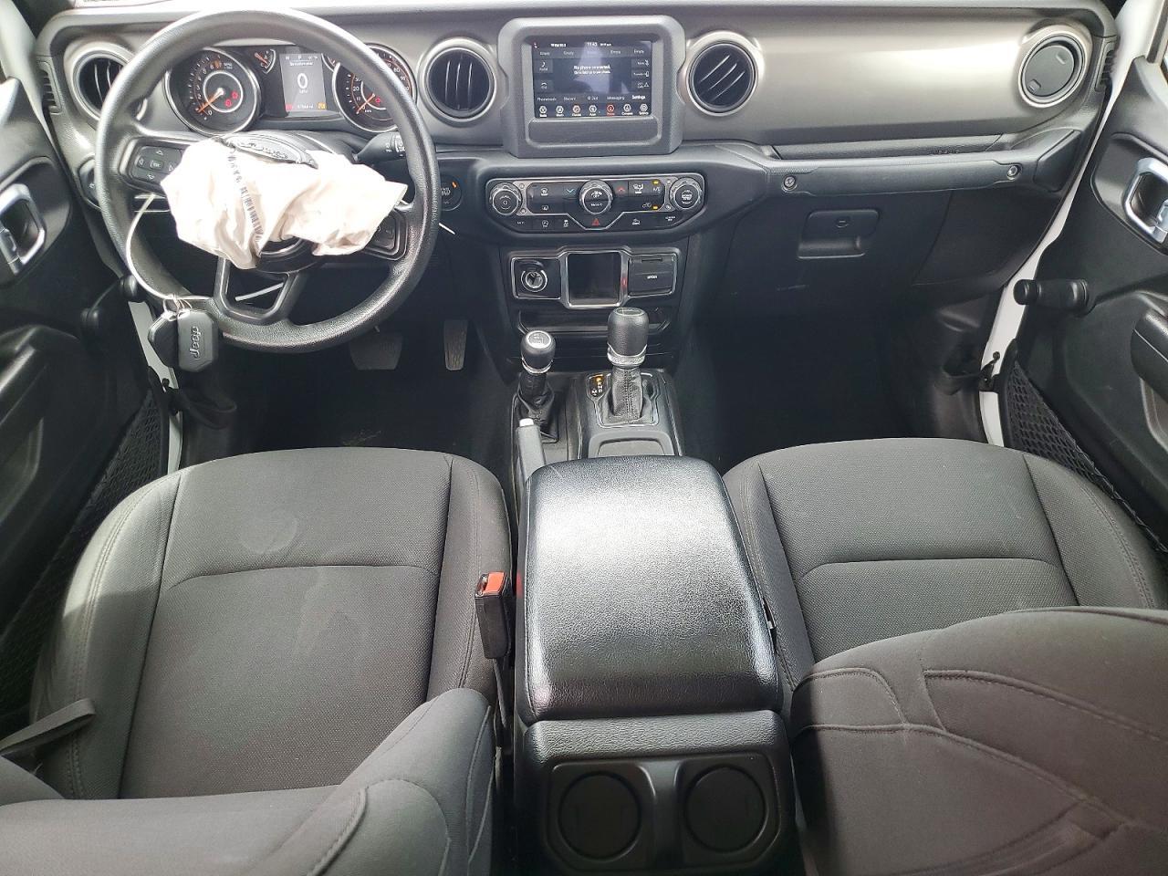 2022 Jeep Gladiator Sport
