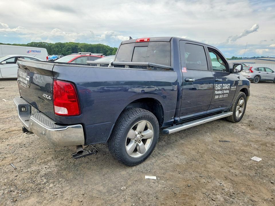 2015 Dodge RAM 1500 SLT