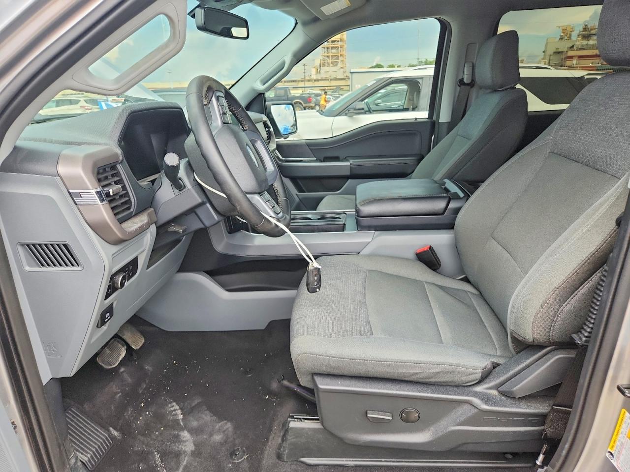 2024 Ford F150 XLT