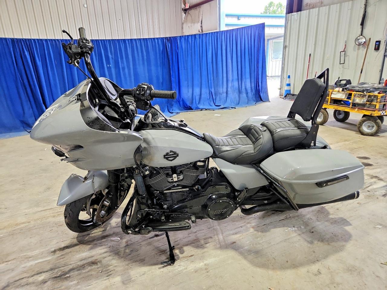 2025 Harley-Davidson Fltrx