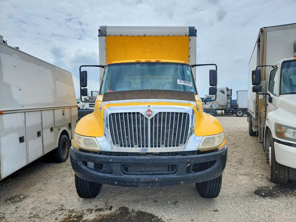 2017 International MA025 BOX Truck