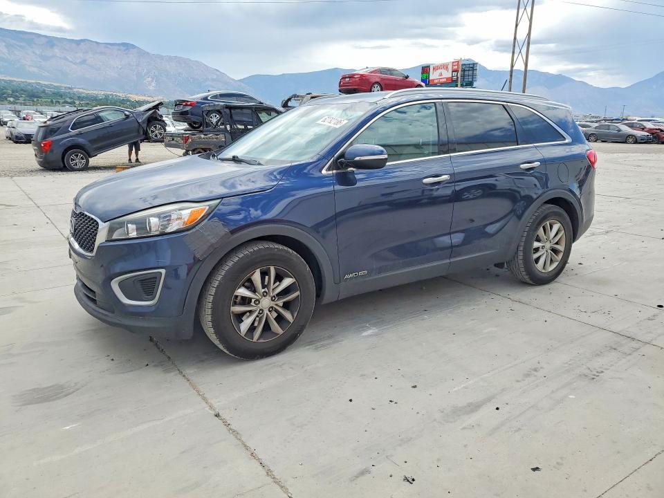2017 KIA Sorento lx V6