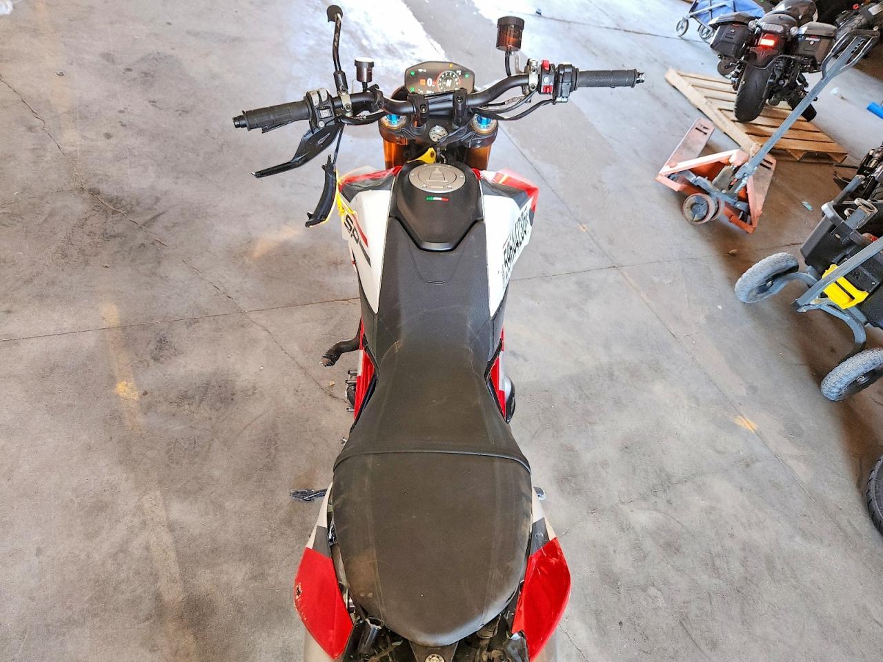 2025 Ducati Hypermotard 950