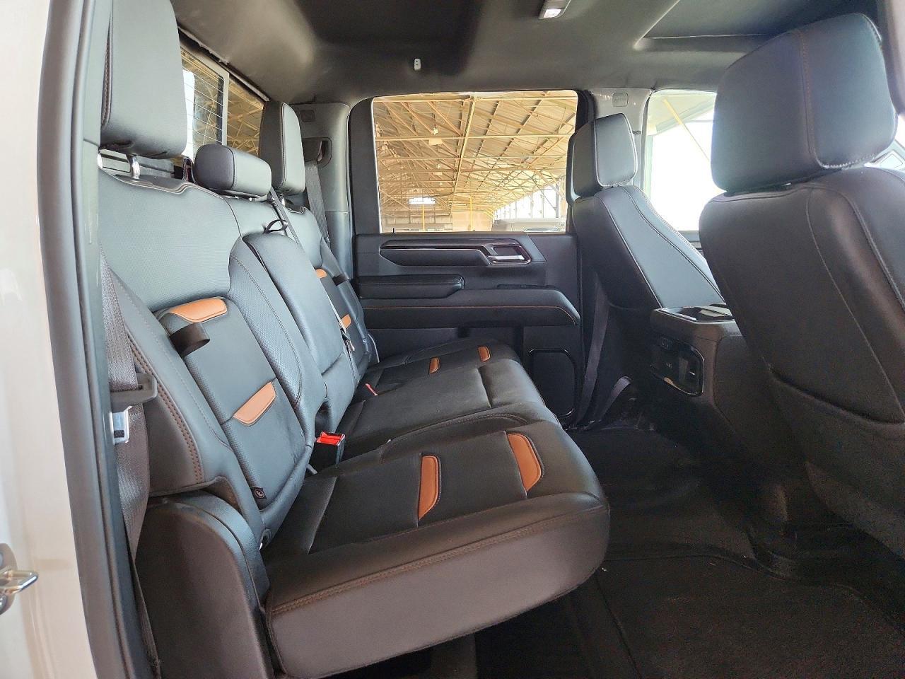 2024 GMC Sierra