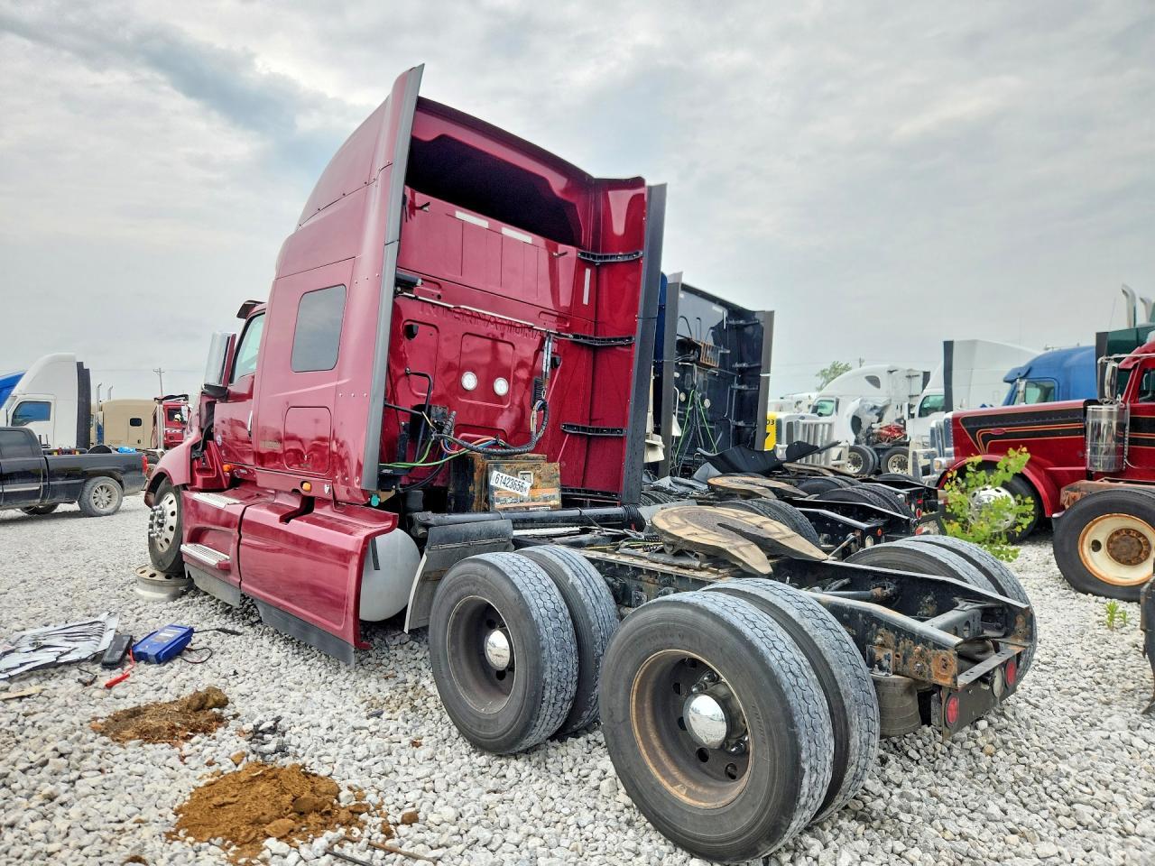 2022 International LT625 Semi Truck