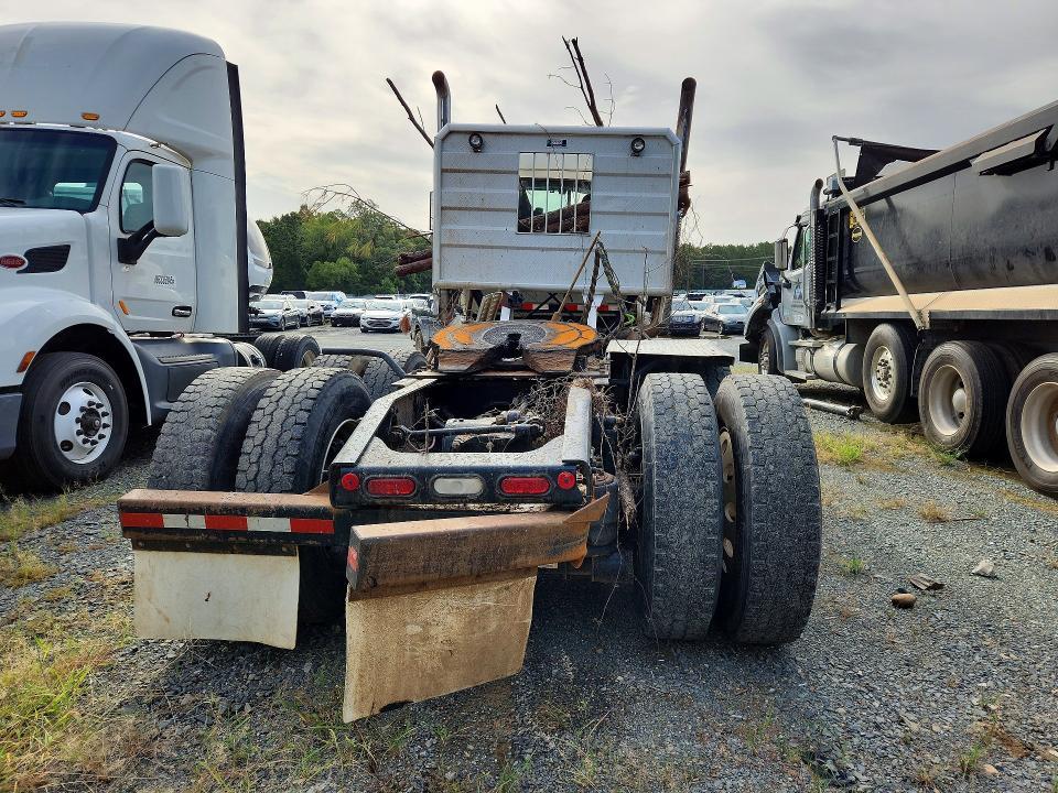 2022 Mack Pinnacle Semi Truck