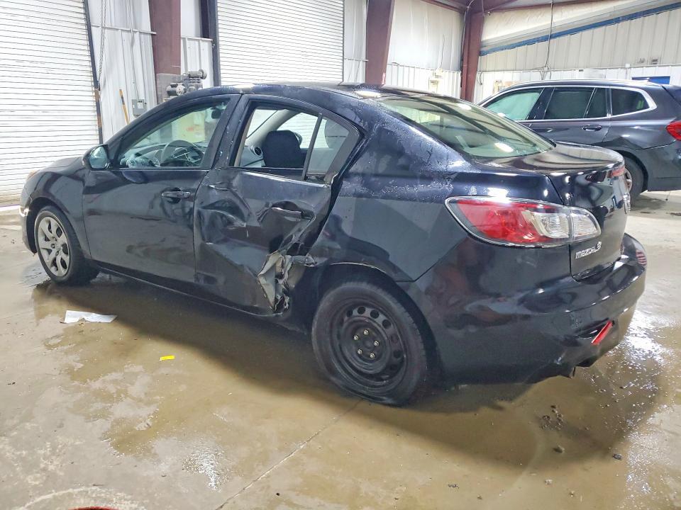 2013 Mazda 3 I