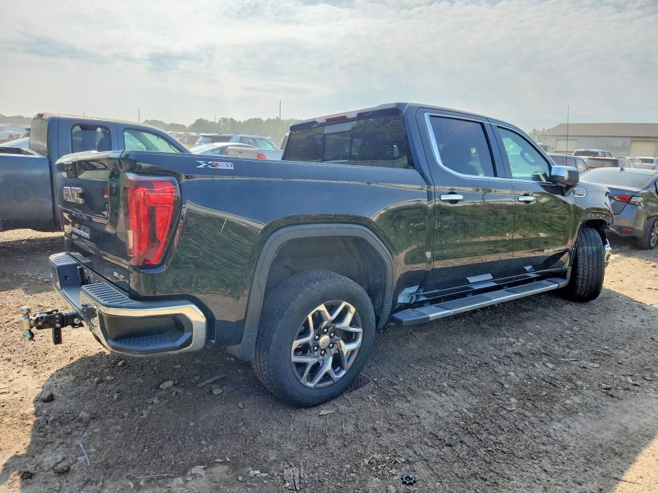 2023 GMC Sierra K1500 SLT