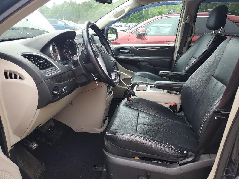 2013 Chrysler Town & Country Touring