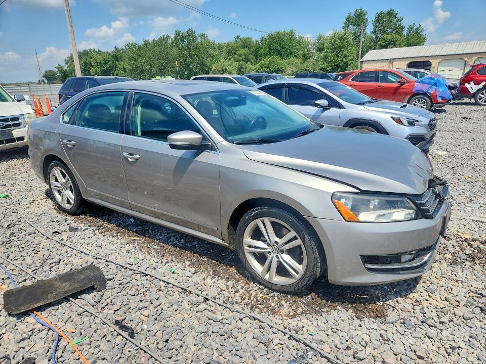 2013 Volkswagen Passat se
