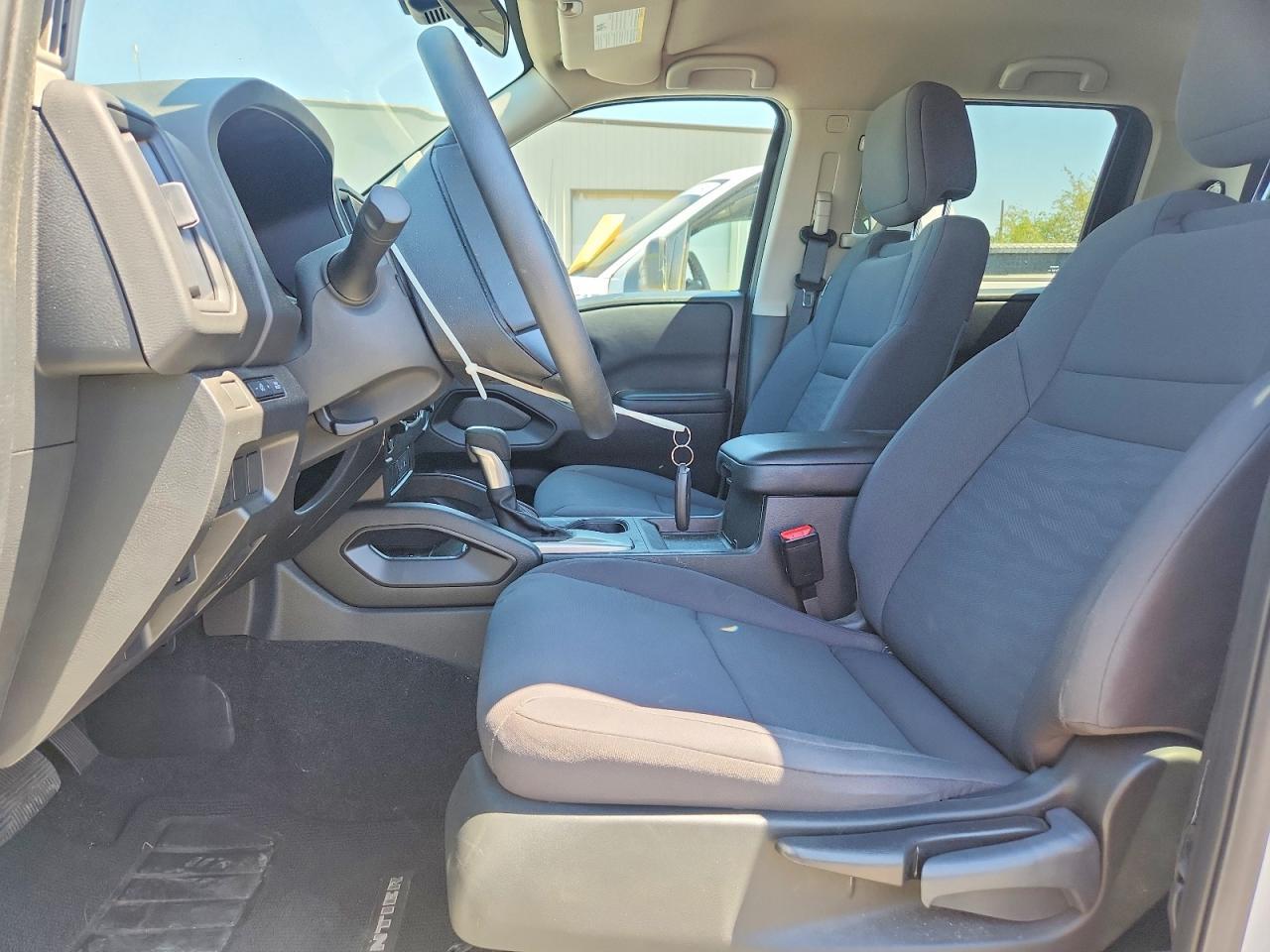 2025 Nissan Frontier S