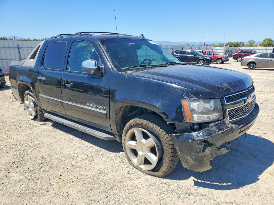 2011 Chevrolet Avalanche LTZ