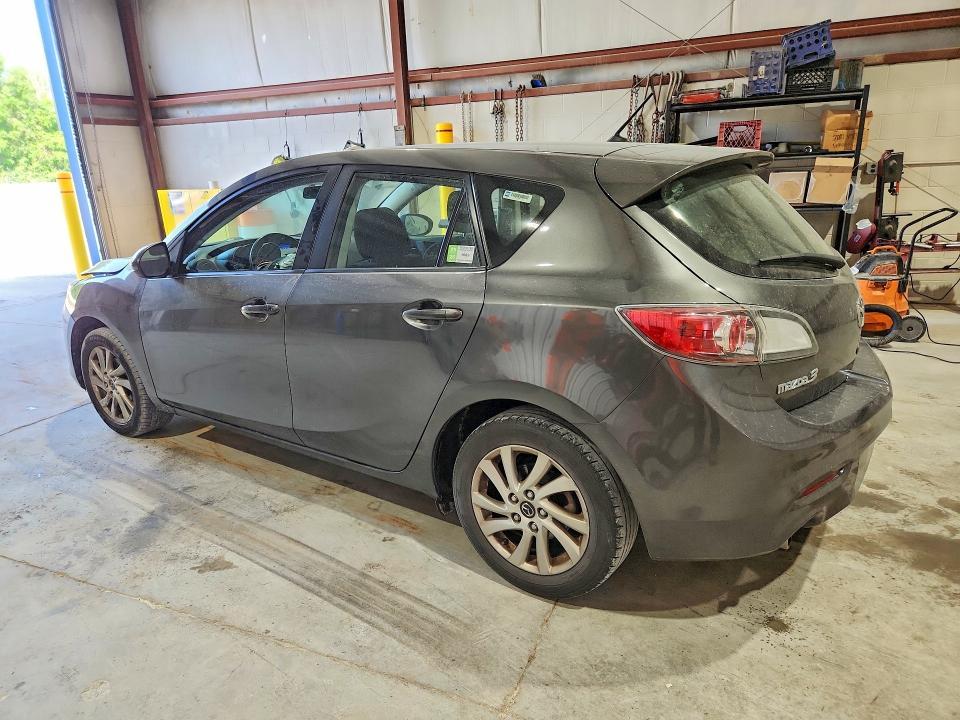 2013 Mazda 3 I