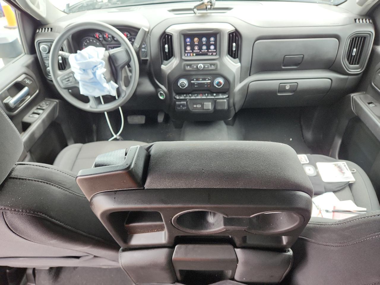 2025 Chevrolet Silverado K2500 Custom