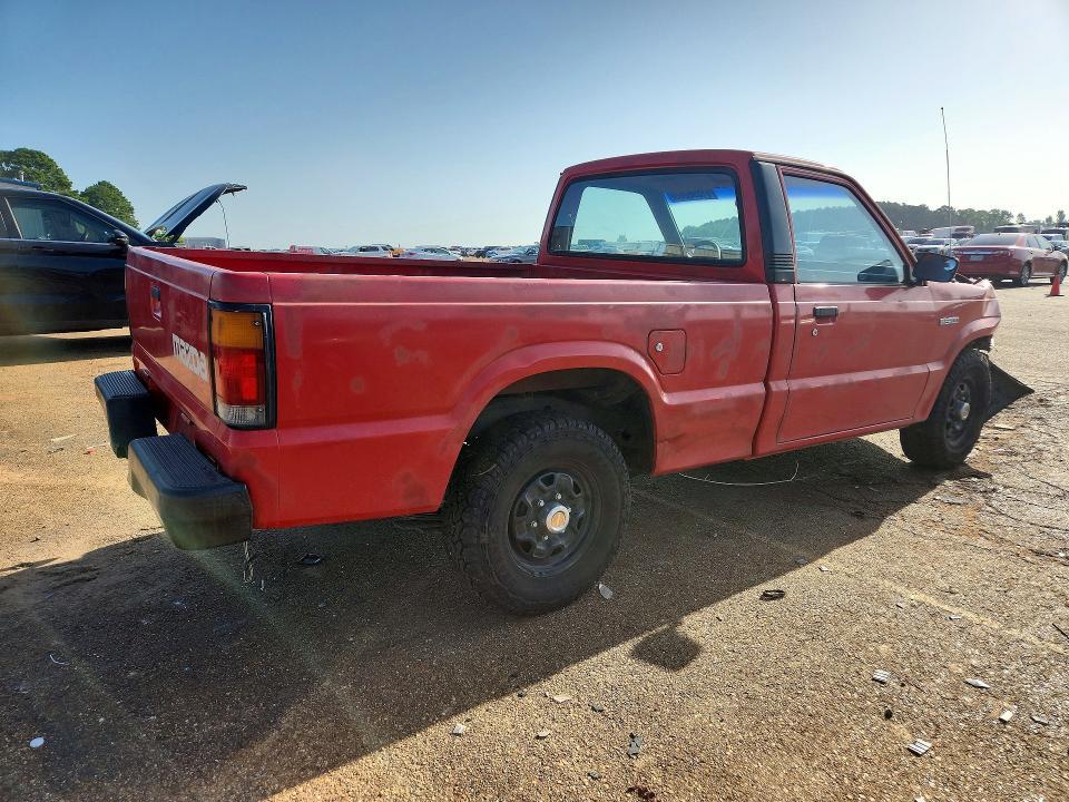 1990 Mazda B2200 Short BED