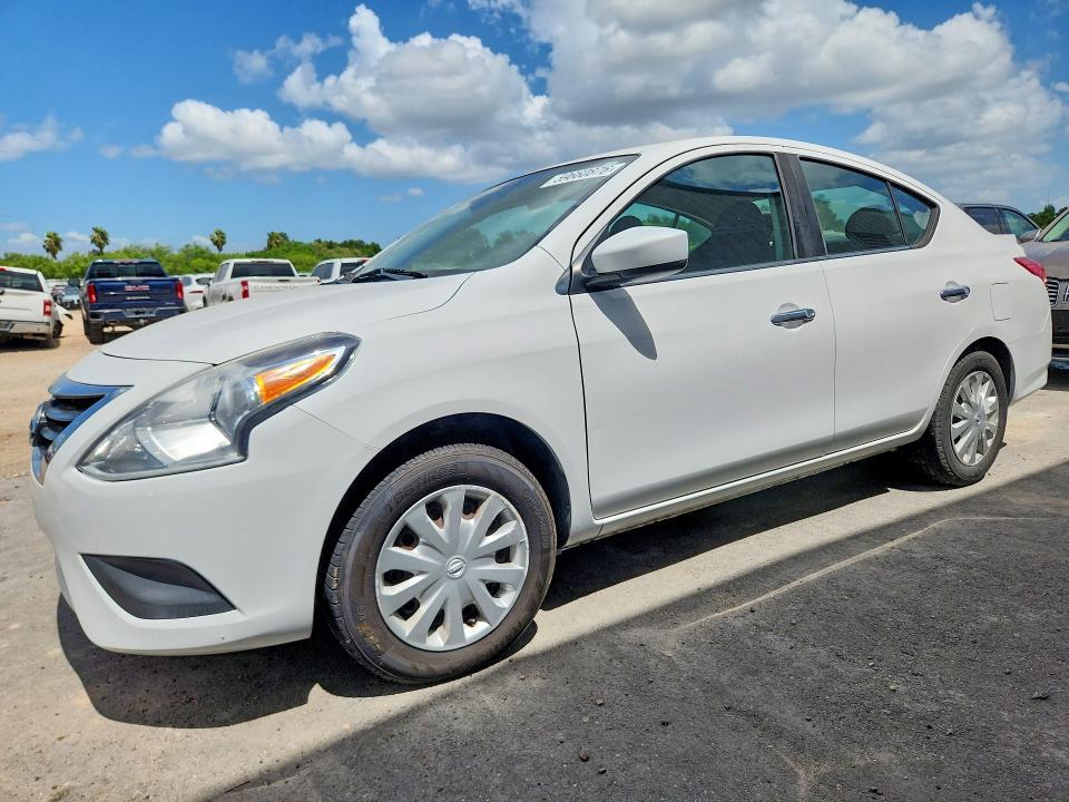 2017 Nissan Versa 1.6 sv