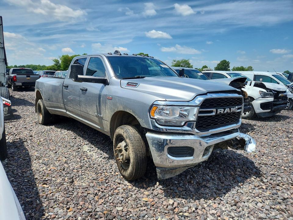 2022 Dodge RAM 3500 Tradesman