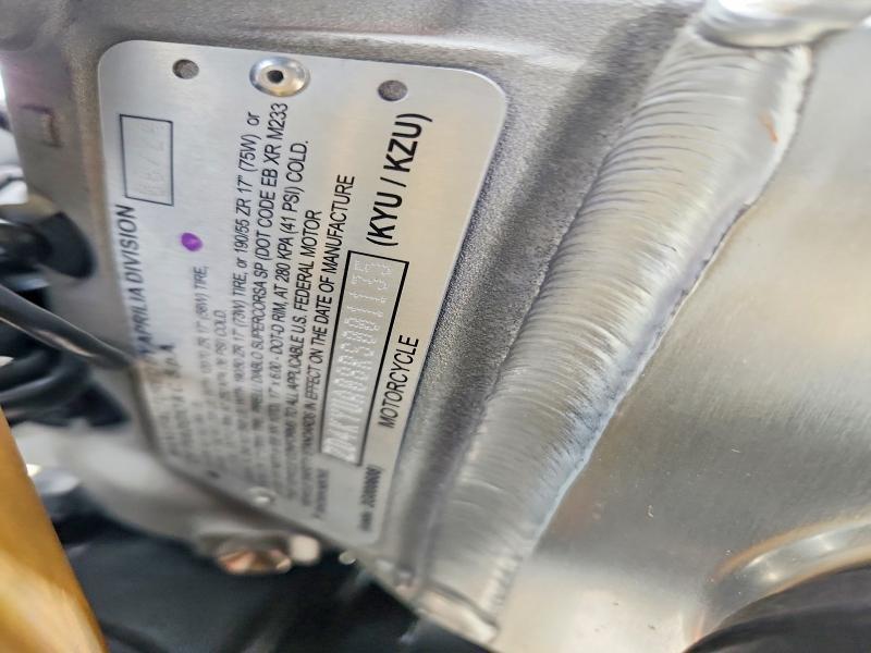 2024 Aprilia RSV4 1100