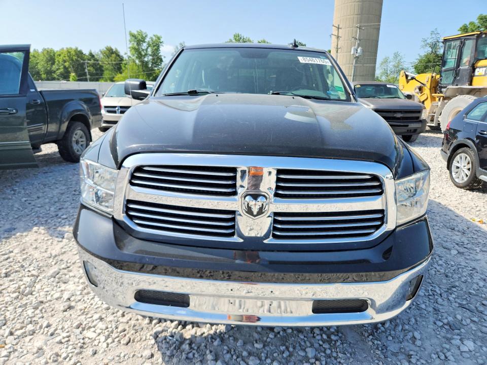 2015 Dodge Ram 1500 slt