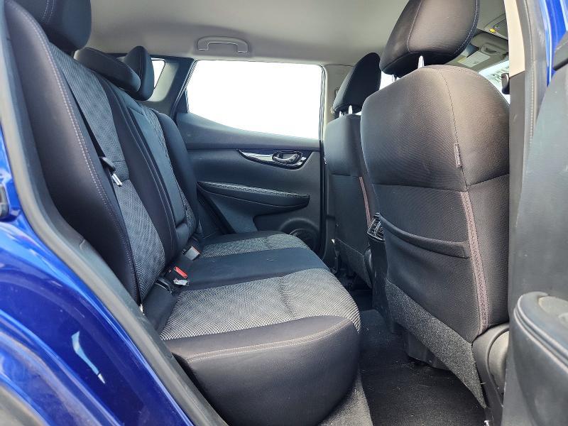 2017 Nissan Rogue Sport sv