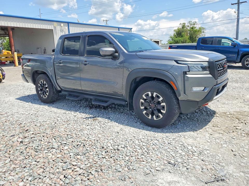 2022 Nissan Frontier PRO-X