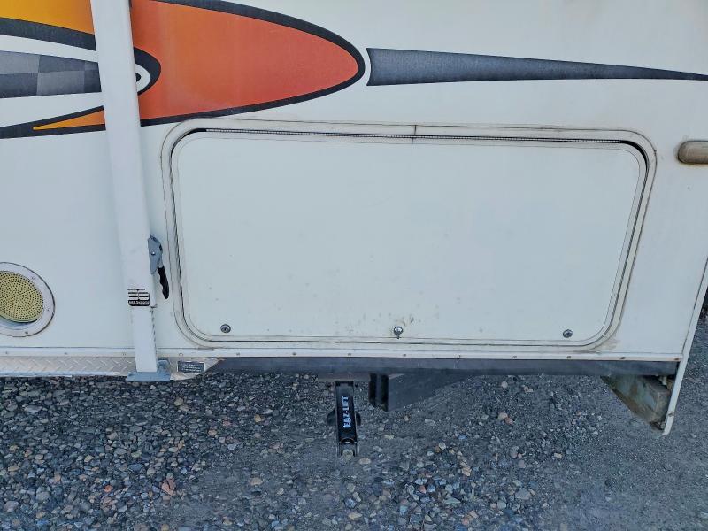 2004 Thor 2004 MVP Vortex Camper