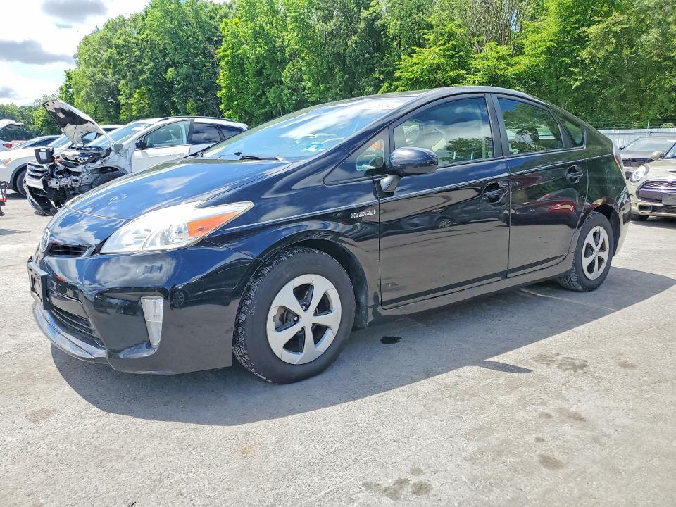 2015 Toyota Prius two