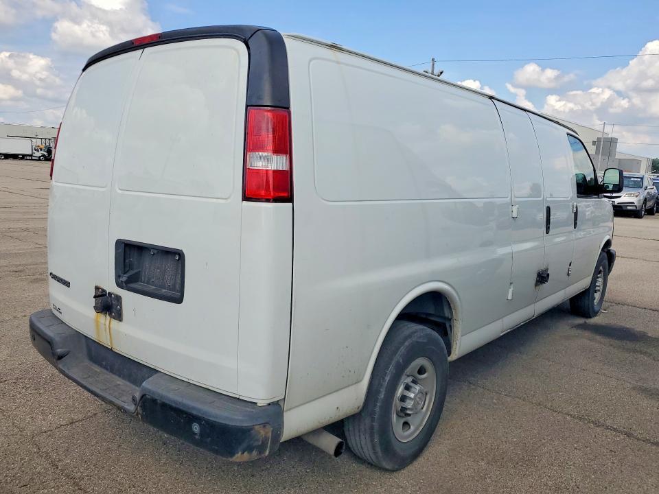 2017 Chevrolet Express G3500
