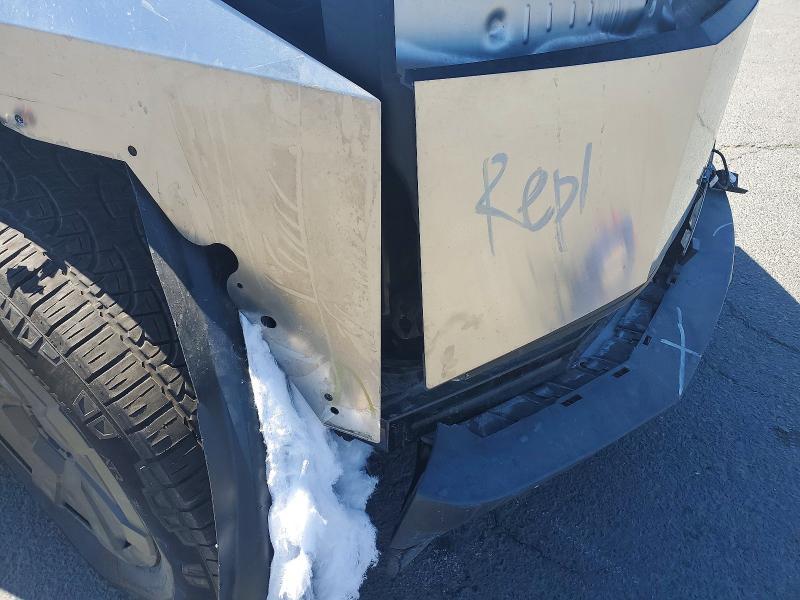 2024 Tesla Cybertruck