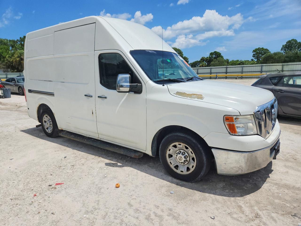 2012 Nissan NV 2500 Delivery Van