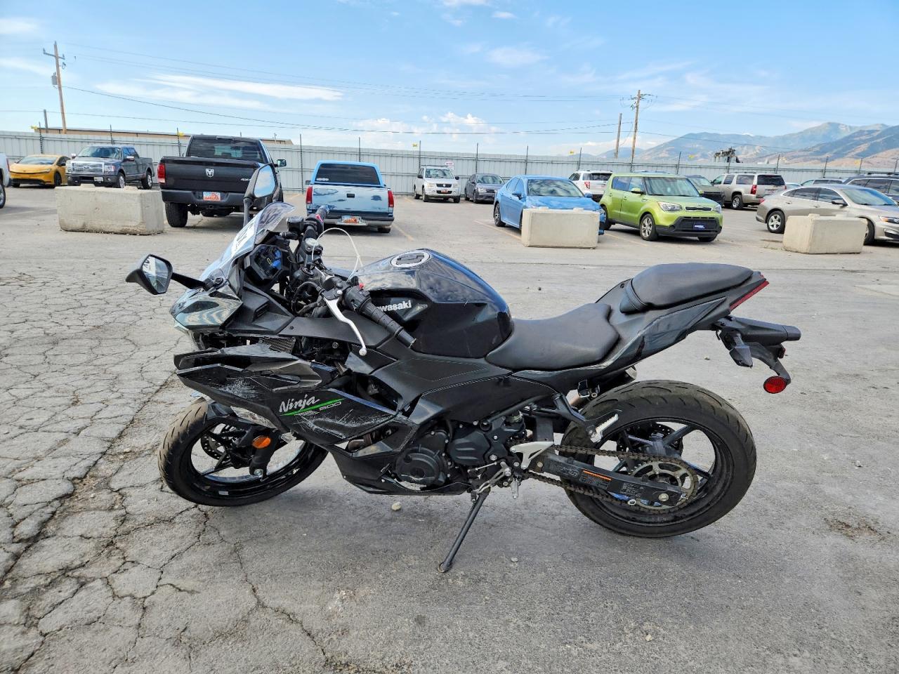 2024 Kawasaki EX500