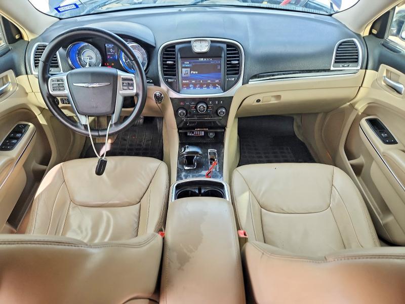 2012 Chrysler 300 Limited