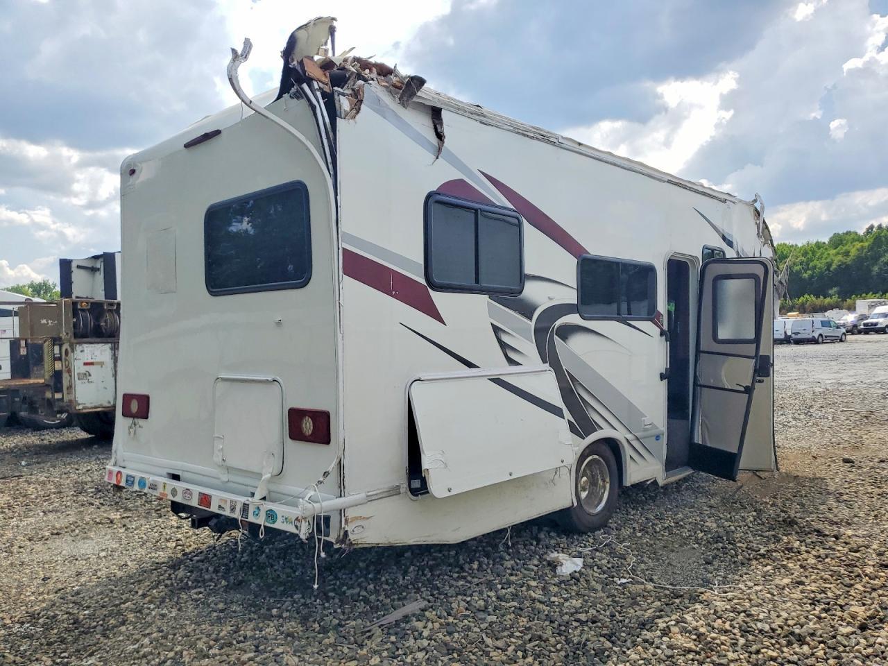 2022 Ford E350 RV