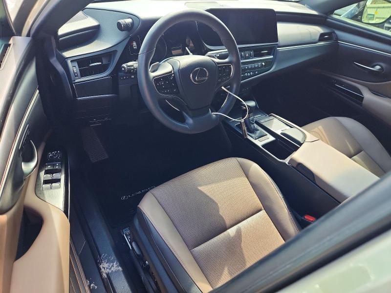 2022 Lexus Es 350 Base