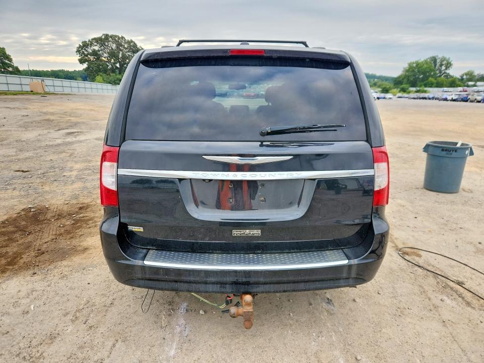 2014 Chrysler Town & Country Touring
