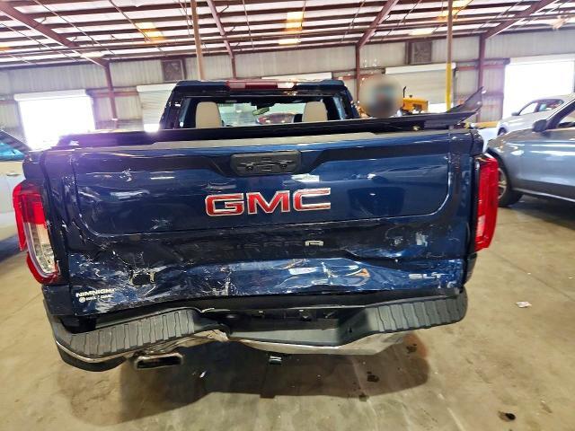 2023 GMC Sierra K1500 SLT