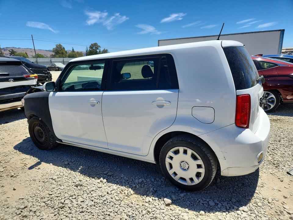 2010 Scion Xb Base