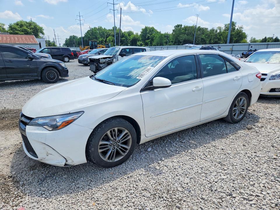 2017 Toyota Camry se