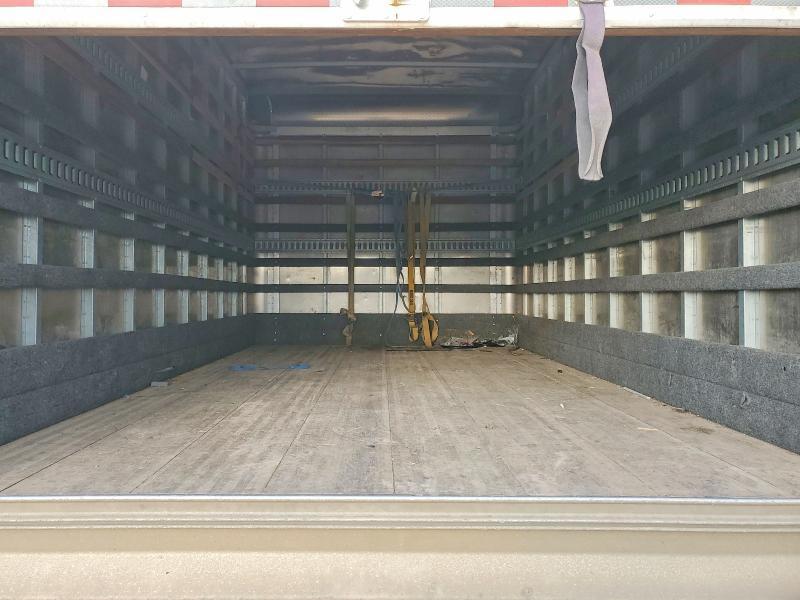 2020 Isuzu NPR BOX Truck