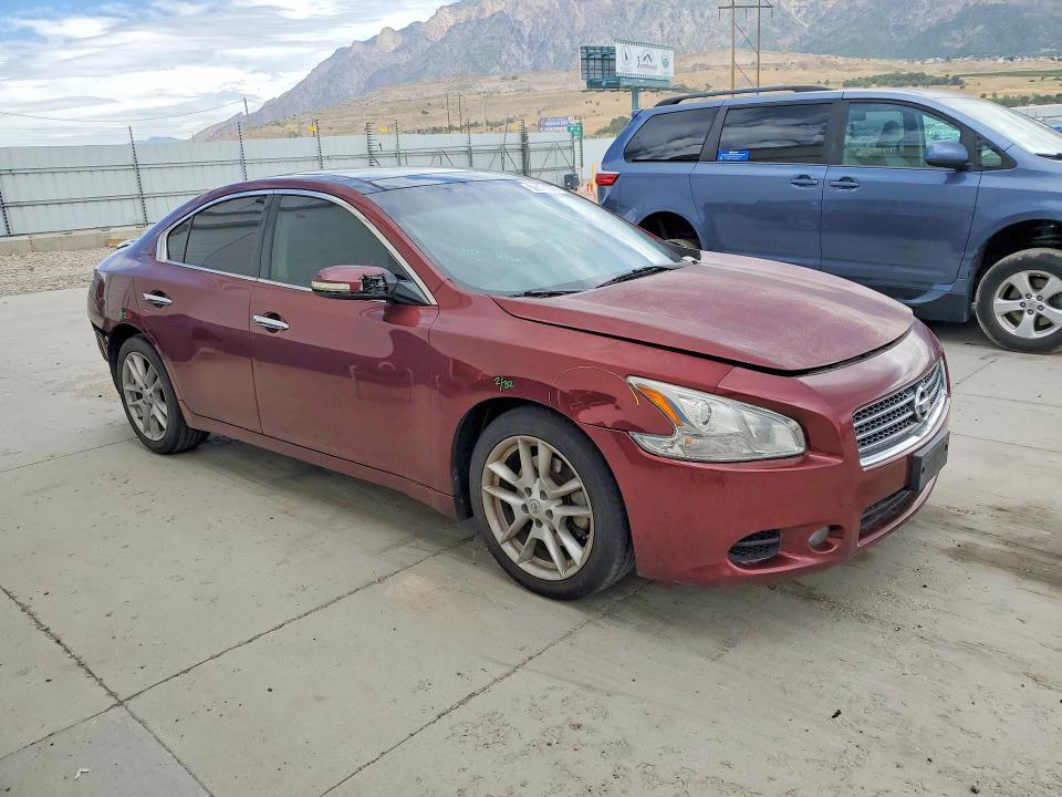 2010 Nissan Maxima 3.5 s