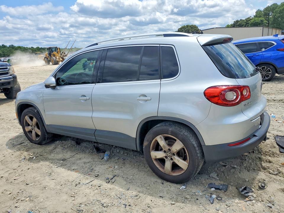 2010 Volkswagen Tiguan se