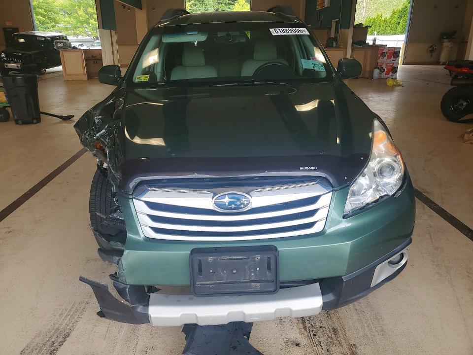 2011 Subaru Outback 2.5i Premium