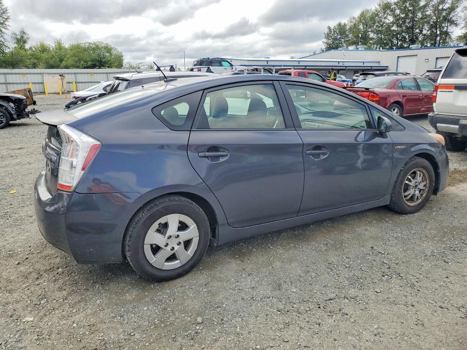 2011 Toyota Prius Three