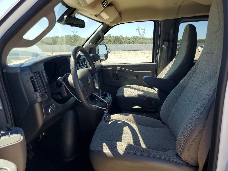 2025 Chevrolet Express G3500 LT