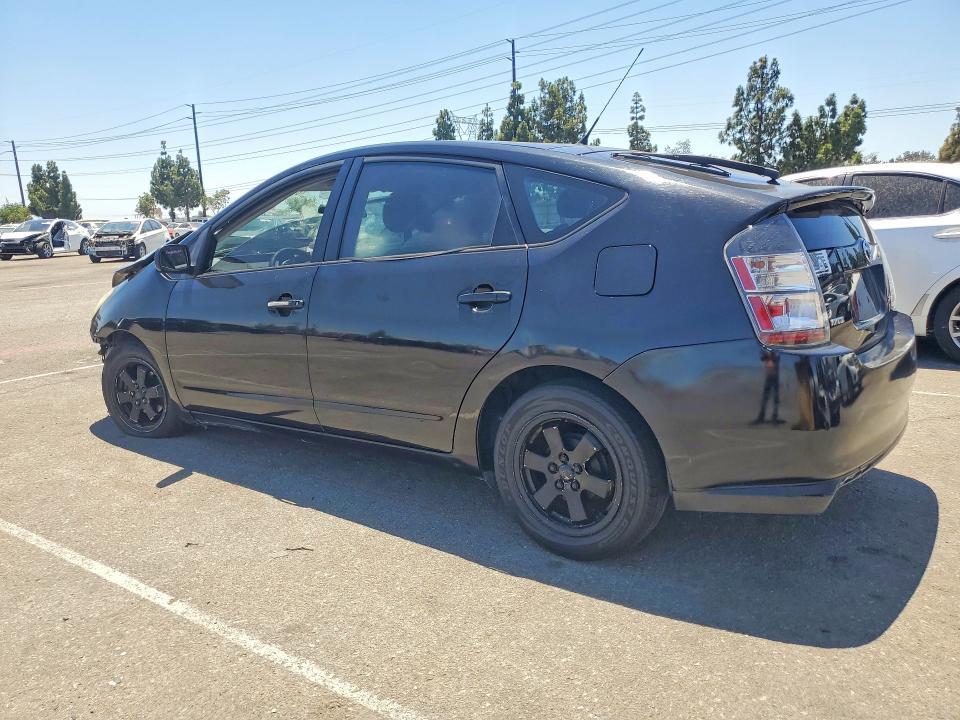 2004 Toyota Prius Base