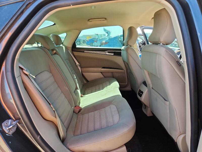 2019 Ford Fusion se