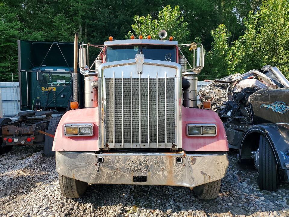 1995 Kenworth W900 Semi Truck
